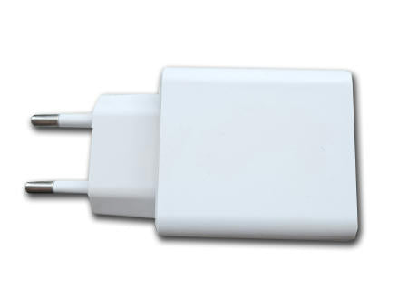 Ladestecker "Wally Trio 65W"