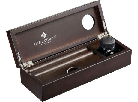 DIPLOMAT Edelholzkassette Wenge