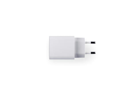 WEGENER. Ladegerät mit USB-A Anschluss 18W und USB-C 20W in Recyceltes ABS (100% rABS)