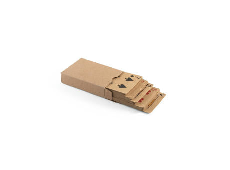 FISCHER. Ein Kartenspiel mit 54 klassischen Karten, aus Kraftpapier die aus FSC™-zertifiziertem Material und anderen kontrollierten Materialien besteht