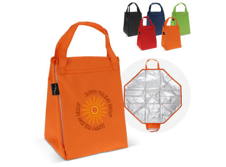 Gefaltete Kühltasche und Picknickmatte