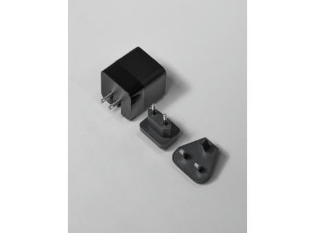 Urban Vitamin Mendocino 65W GaN-Charger mit einziehb. Kabel