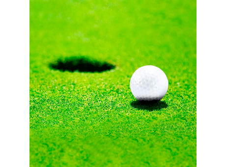Golfball Nessa