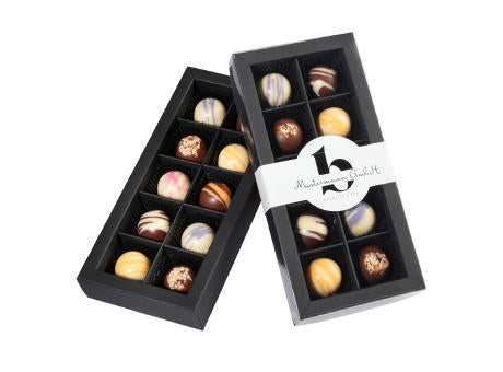 10 PREMIUM-PRALINEN IN EDLER KARTONAGE