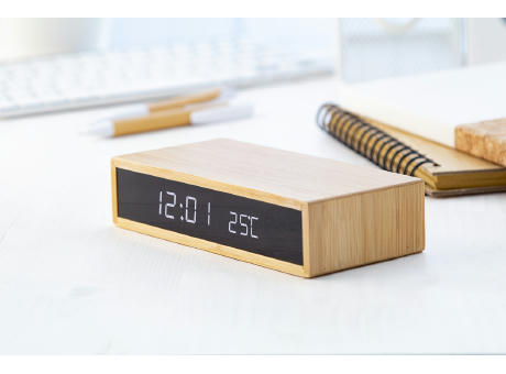 Wecker mit Wireless-Charger Molarm