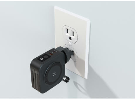 Urban Vitamin Saratoga 5-in-1 universal Charger