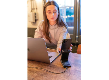Urban Vitamin Fairfield 3-in-1 Charger aus RCS rPlastik