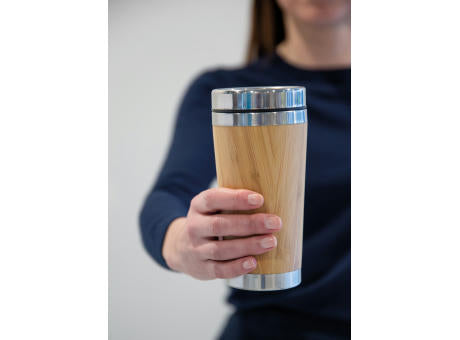 Bambus-Becher