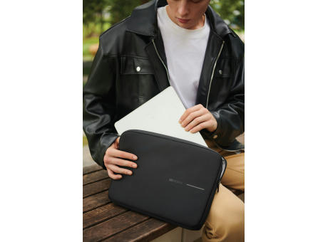 XD Design 16" Laptop Sleeve