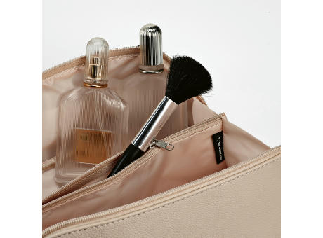 Macao 3,5L Kulturtasche aus recy.Leder. Mit Zipper und Tragegriff
