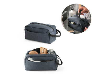 REPURPOSE BAG. Kulturtasche aus Polyester aus recyceltem 600D