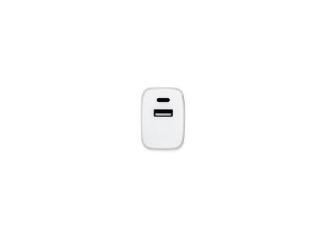 WEGENER. Ladegerät mit USB-A Anschluss 18W und USB-C 20W in Recyceltes ABS (100% rABS)