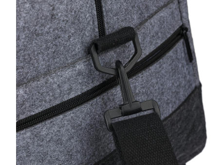 Sporttasche Corliss | Recycelter Filz | Verstellbarer Gurt