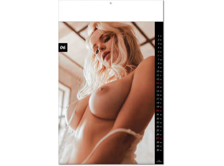 Kalender "Girls" im Format 24 x 37,5 cm, mit Fälzel