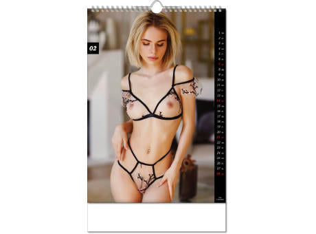 Kalender "Girls" im Format 24 x 38,5 cm, mit Wire-O Bindung und verlängerter Rückwand