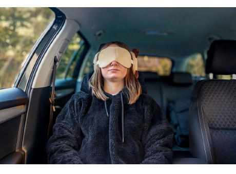 Plüschhund, Reisekissen, Augenmaske | Atta