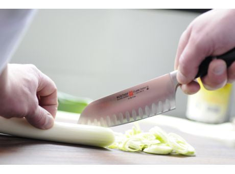 Wüsthof CLASSIC Küchenmesser mit Kullenschliff 16cm