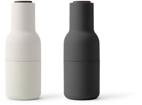 Menu Bottle Grinder Ash Carbon mit Walnussrad 2er SET Salz- und Pfeffermühle
