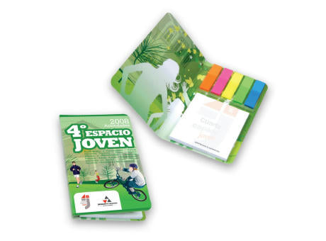 Kartoncover mit Haftnotizen und Indexstreifen