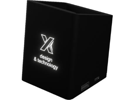 SCX.design O11 antibakterieller Stifthalter mit doppeltem USB-Ausgang und Leuchtlogo