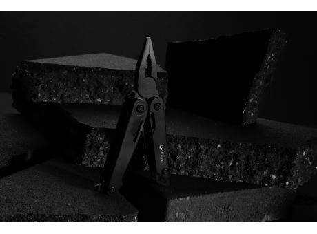 Gear X Multitool mit Zange