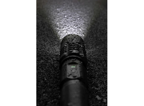 Gear X wiederaufladbare USB Taschenlampe