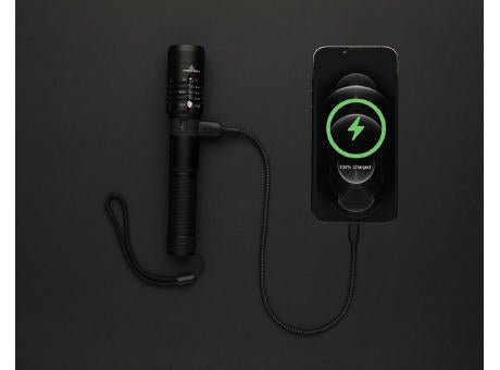 Gear X wiederaufladbare USB Taschenlampe