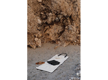 VINGA Volonne AWARE™ Strandmatte aus recyceltem Canvas