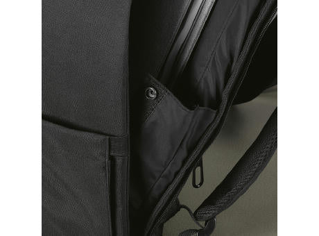Budapest 16L Rucksack aus rPET. Vordertasche. Laptops bis 17"